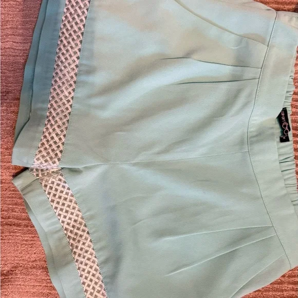 Women's Aqua Sleeveless Top and Shorts Set - Picture 2 of 6